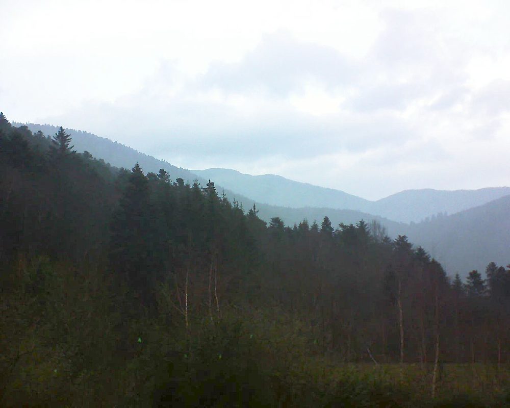 Le petit ballon vu depuis le Domaine Langmatt à Murbach le 22.12.2018 à 15:15 Le petit ballon (Alsace, Vosges) le 22.12.2018 à 15:15