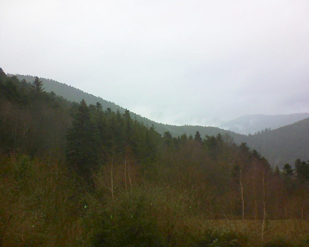 Le petit ballon vu depuis le Domaine Langmatt à Murbach le 23.12.2018 à 13:45 Le petit ballon (Alsace, Vosges) le 23.12.2018 à 13:45