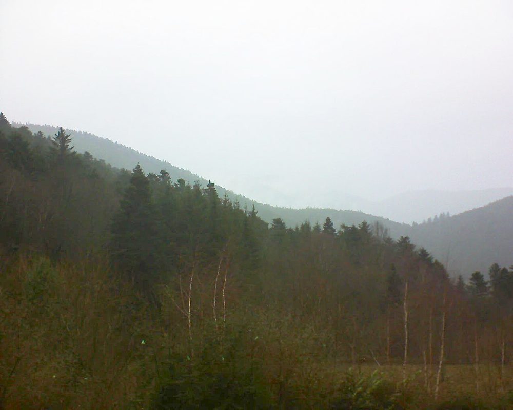 Le petit ballon vu depuis le Domaine Langmatt à Murbach le 23.12.2018 à 14:15 Le petit ballon (Alsace, Vosges) le 23.12.2018 à 14:15