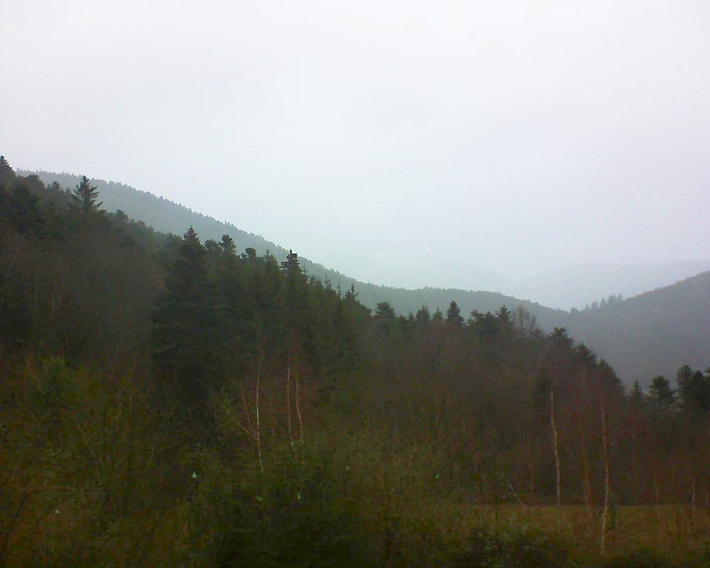 Le petit ballon vu depuis le Domaine Langmatt à Murbach le 23.12.2018 à 14:45 Le petit ballon (Alsace, Vosges) le 23.12.2018 à 14:45