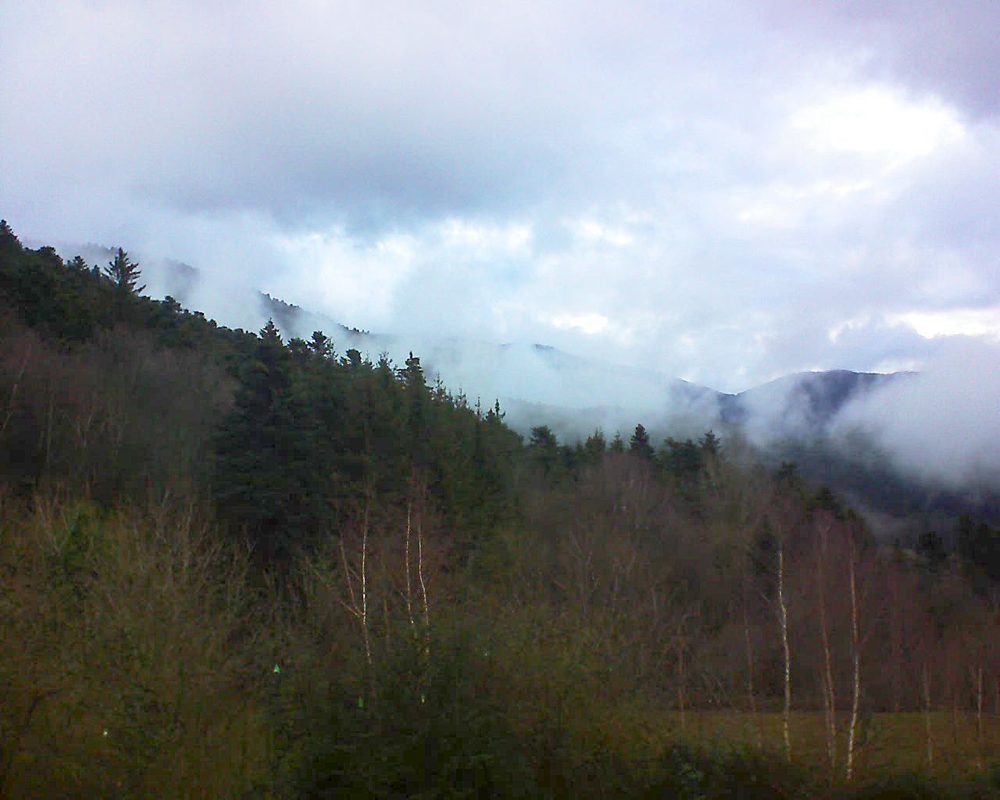 Le petit ballon vu depuis le Domaine Langmatt à Murbach le 24.12.2018 à 11:15 Le petit ballon (Alsace, Vosges) le 24.12.2018 à 11:15