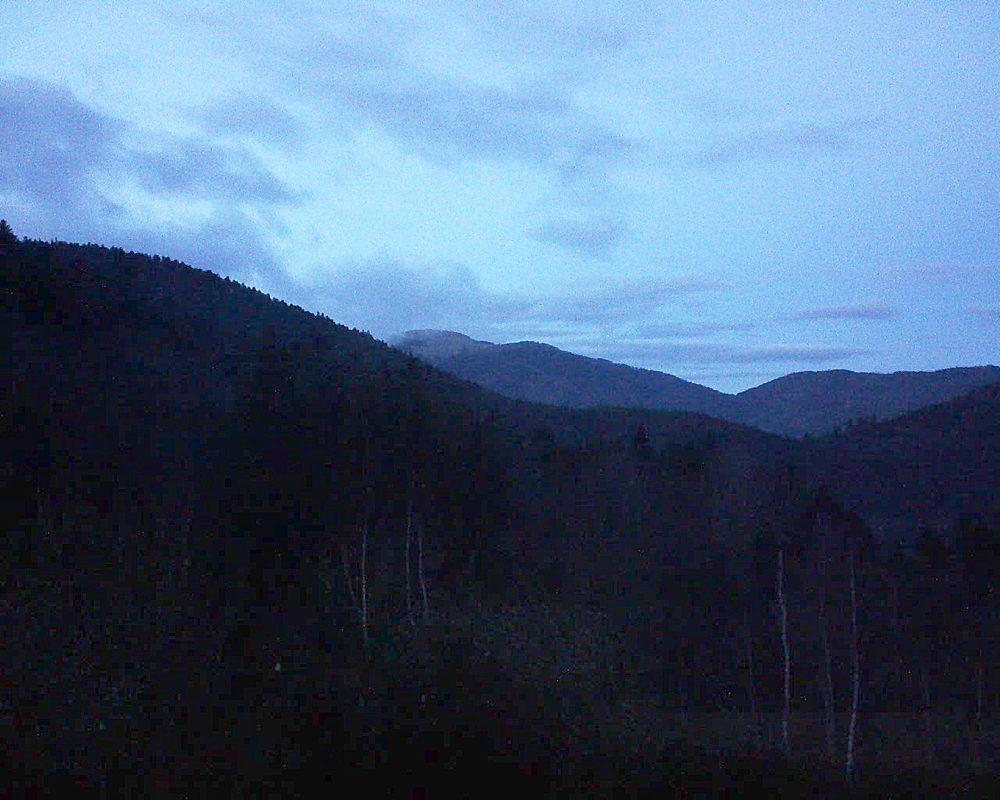 Le petit ballon vu depuis le Domaine Langmatt à Murbach le 24.12.2018 à 17:00 Le petit ballon (Alsace, Vosges) le 24.12.2018 à 17:00