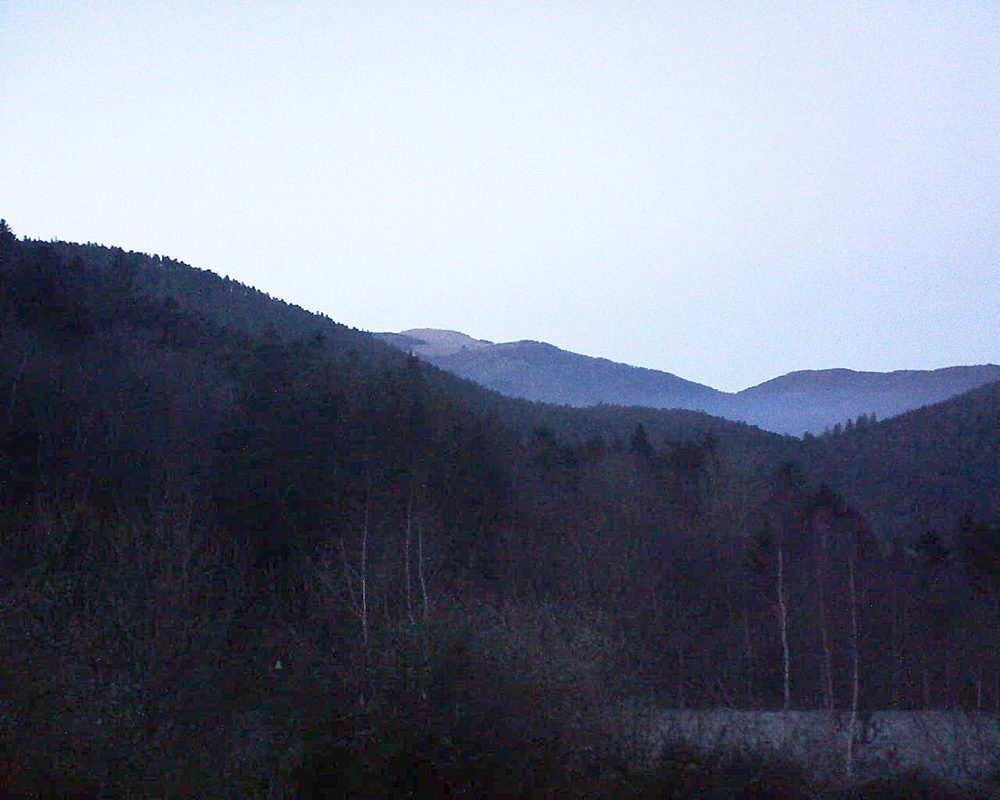 Le petit ballon vu depuis le Domaine Langmatt à Murbach le 25.12.2018 à 17:00 Le petit ballon (Alsace, Vosges) le 25.12.2018 à 17:00