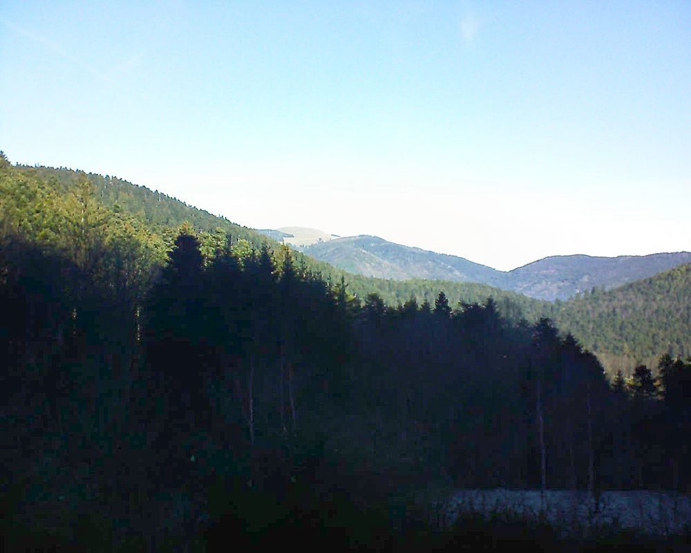 Le petit ballon vu depuis le Domaine Langmatt à Murbach le 26.12.2018 à 11:15 Le petit ballon (Alsace, Vosges) le 26.12.2018 à 11:15