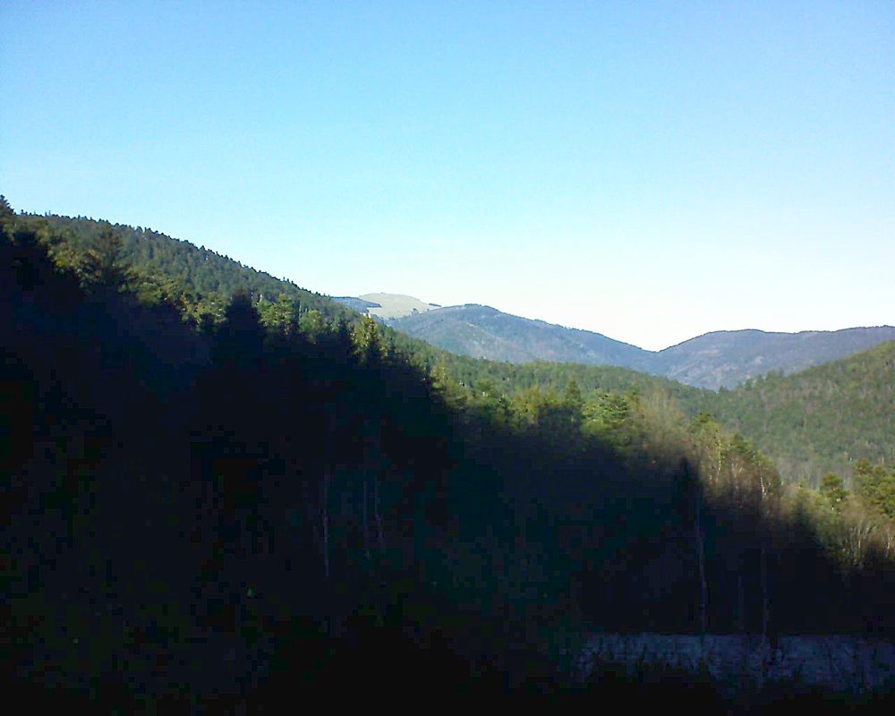 Le petit ballon vu depuis le Domaine Langmatt à Murbach le 26.12.2018 à 13:30 Le petit ballon (Alsace, Vosges) le 26.12.2018 à 13:30