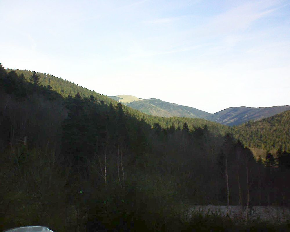 Le petit ballon vu depuis le Domaine Langmatt à Murbach le 27.12.2018 à 10:00 Le petit ballon (Alsace, Vosges) le 27.12.2018 à 10:00