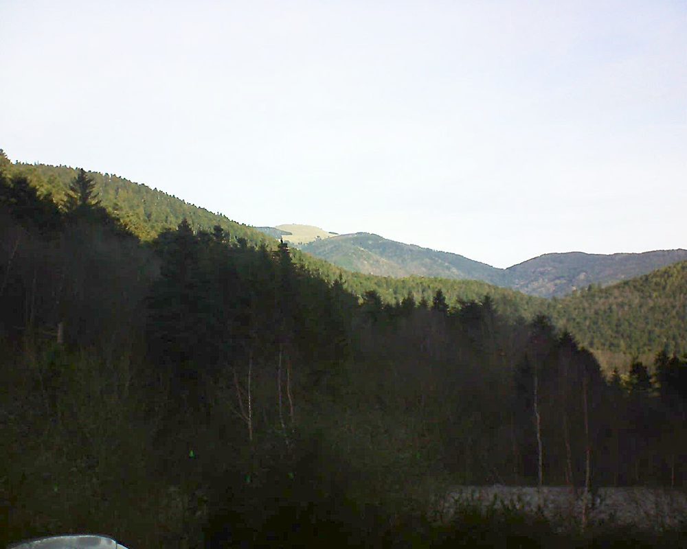 Le petit ballon vu depuis le Domaine Langmatt à Murbach le 27.12.2018 à 10:45 Le petit ballon (Alsace, Vosges) le 27.12.2018 à 10:45