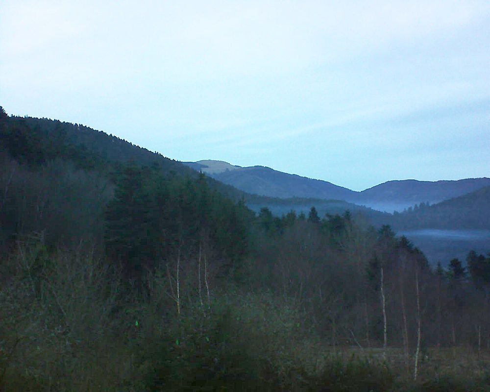 Le petit ballon vu depuis le Domaine Langmatt à Murbach le 27.12.2018 à 16:30 Le petit ballon (Alsace, Vosges) le 27.12.2018 à 16:30