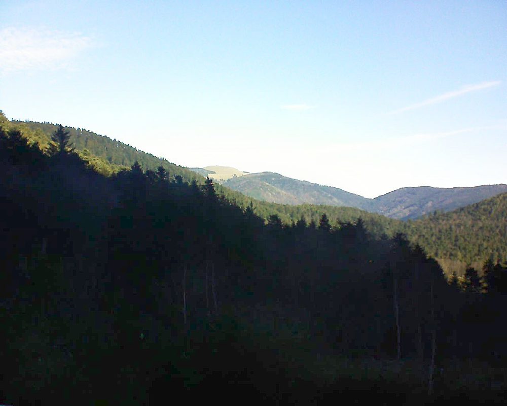 Le petit ballon vu depuis le Domaine Langmatt à Murbach le 28.12.2018 à 10:30 Le petit ballon (Alsace, Vosges) le 28.12.2018 à 10:30
