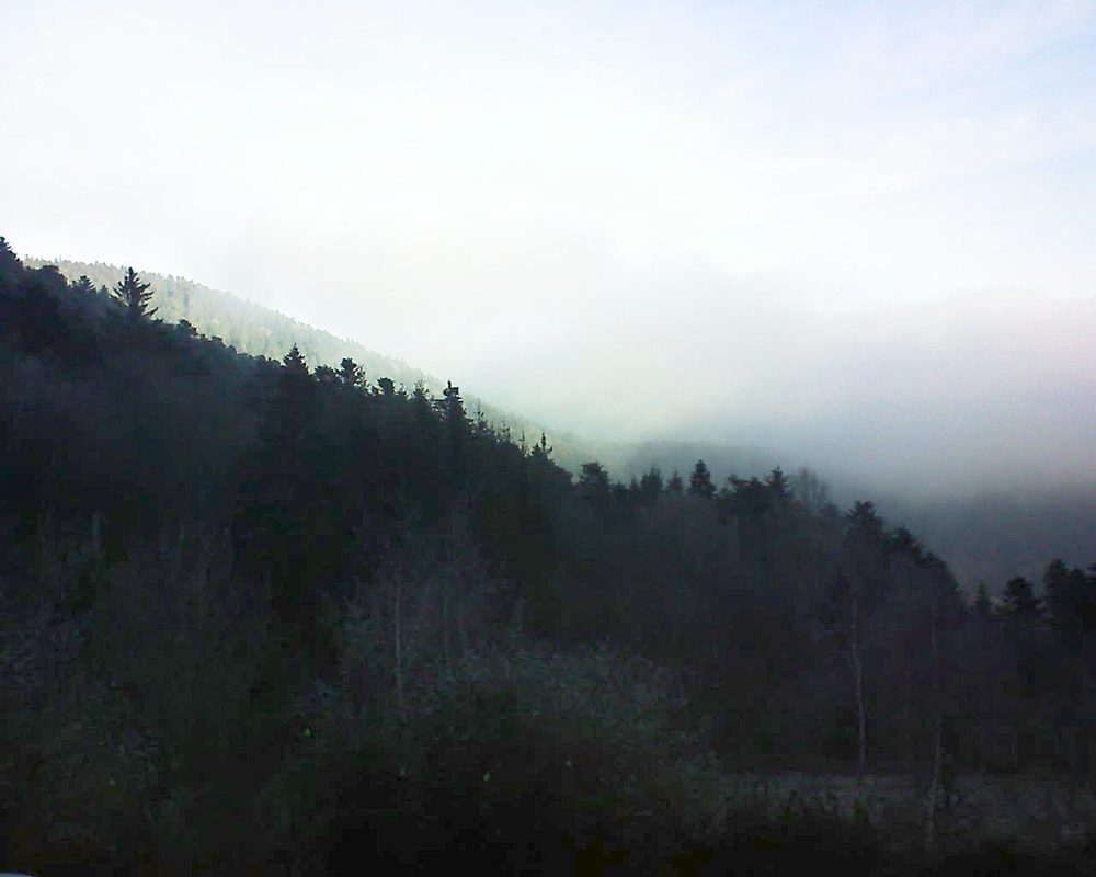 Le petit ballon vu depuis le Domaine Langmatt à Murbach le 29.12.2018 à 09:30 Le petit ballon (Alsace, Vosges) le 29.12.2018 à 09:30