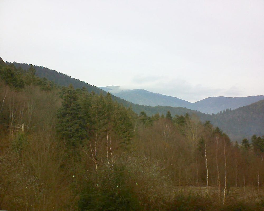 Le petit ballon vu depuis le Domaine Langmatt à Murbach le 29.12.2018 à 12:45 Le petit ballon (Alsace, Vosges) le 29.12.2018 à 12:45