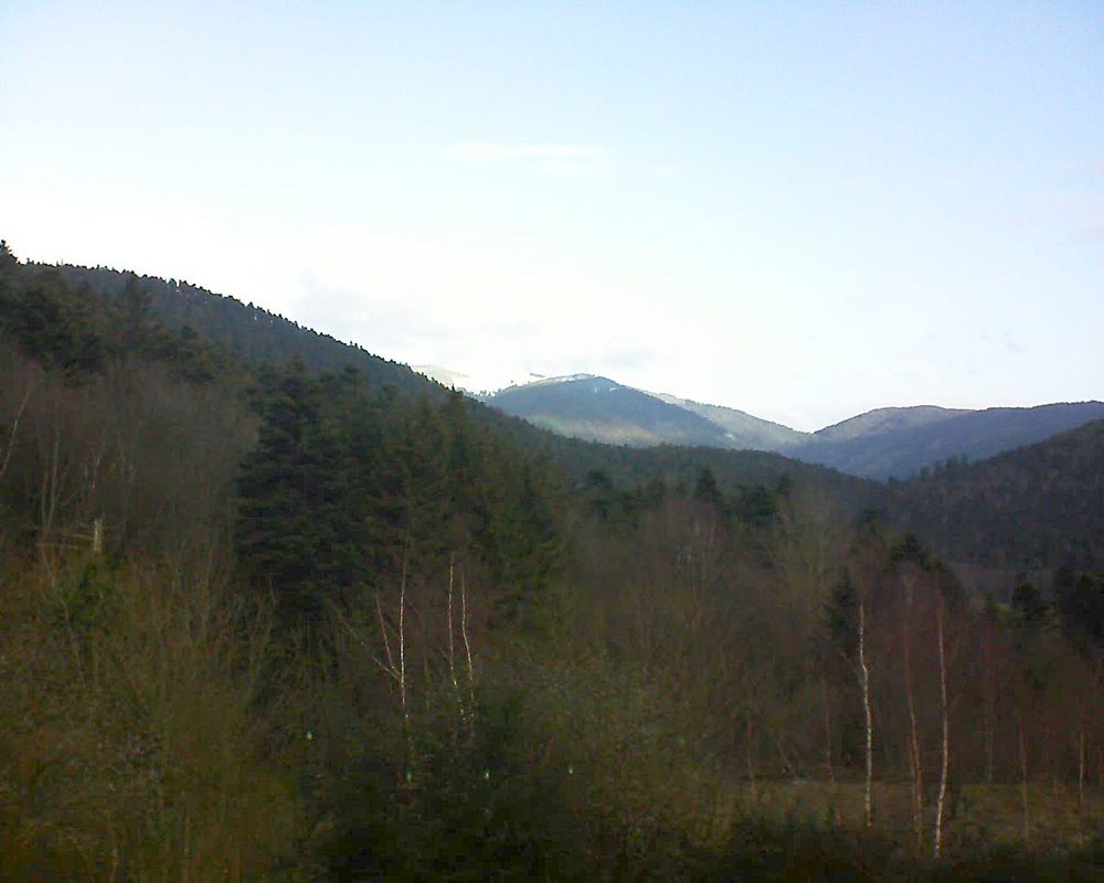 Le petit ballon vu depuis le Domaine Langmatt à Murbach le 02.01.2019 à 10:15 Le petit ballon (Alsace, Vosges) le 02.01.2019 à 10:15