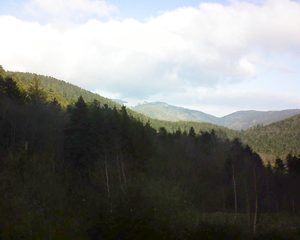 Le petit ballon vu depuis le Domaine Langmatt à Murbach le 02.01.2019 à 11:00 Le petit ballon (Alsace, Vosges) le 02.01.2019 à 11:00