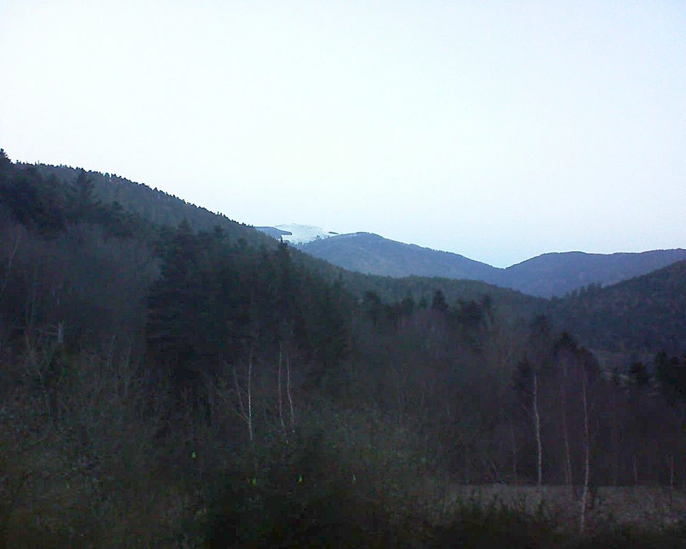 Le petit ballon vu depuis le Domaine Langmatt à Murbach le 03.01.2019 à 08:15 Le petit ballon (Alsace, Vosges) le 03.01.2019 à 08:15