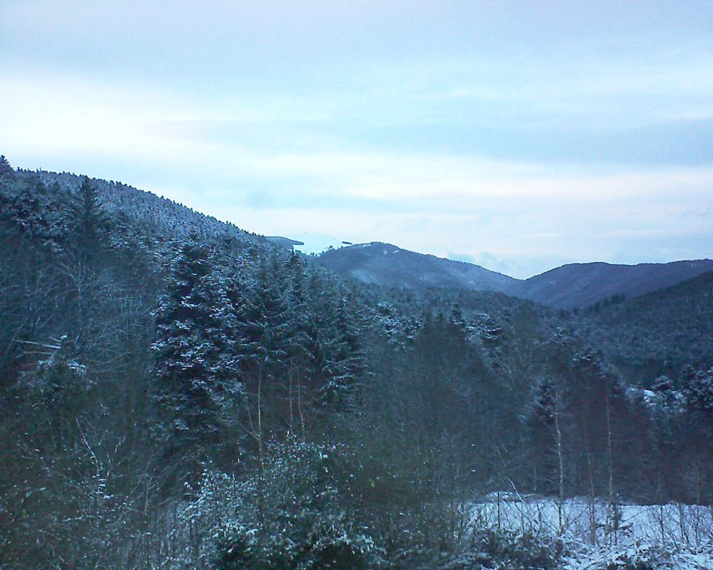 Le petit ballon vu depuis le Domaine Langmatt à Murbach le 09.01.2019 à 16:45 Le petit ballon (Alsace, Vosges) le 09.01.2019 à 16:45