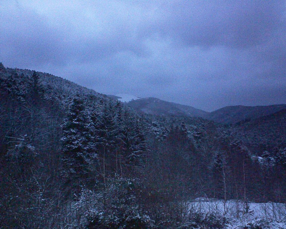 Le petit ballon vu depuis le Domaine Langmatt à Murbach le 09.01.2019 à 17:15 Le petit ballon (Alsace, Vosges) le 09.01.2019 à 17:15
