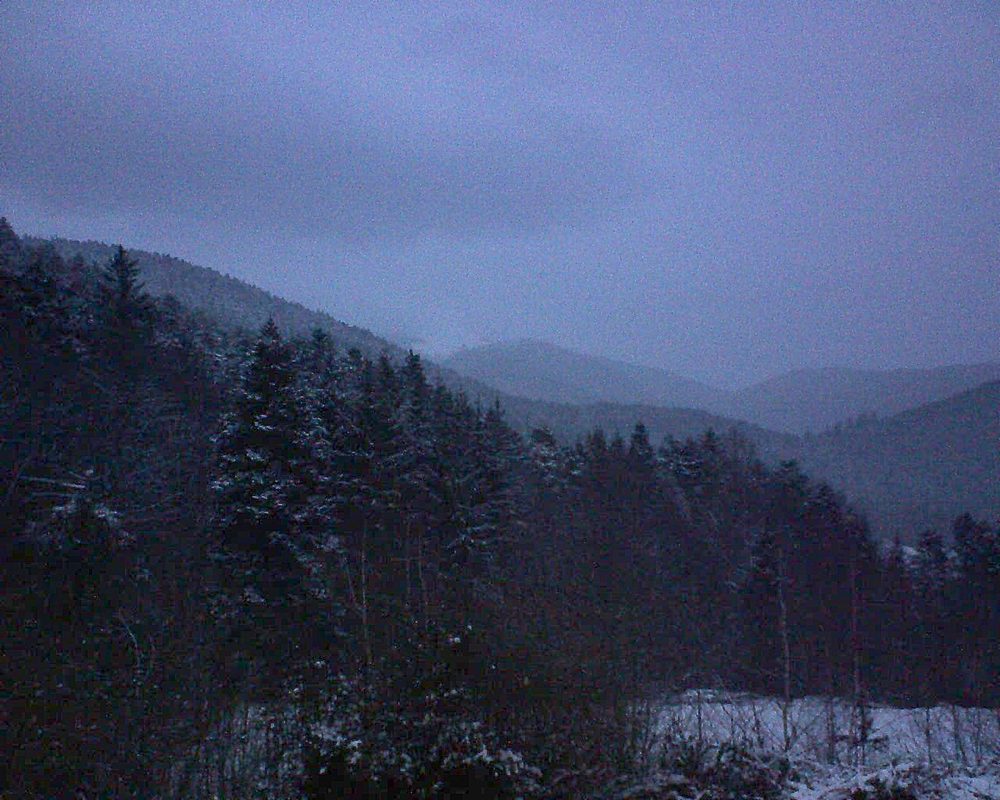 Le petit ballon vu depuis le Domaine Langmatt à Murbach le 11.01.2019 à 17:15 Le petit ballon (Alsace, Vosges) le 11.01.2019 à 17:15