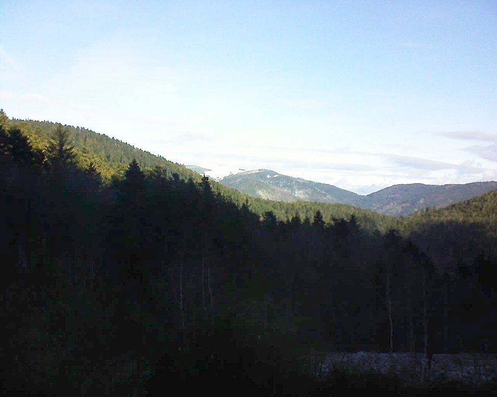 Le petit ballon vu depuis le Domaine Langmatt à Murbach le 15.01.2019 à 10:45 Le petit ballon (Alsace, Vosges) le 15.01.2019 à 10:45
