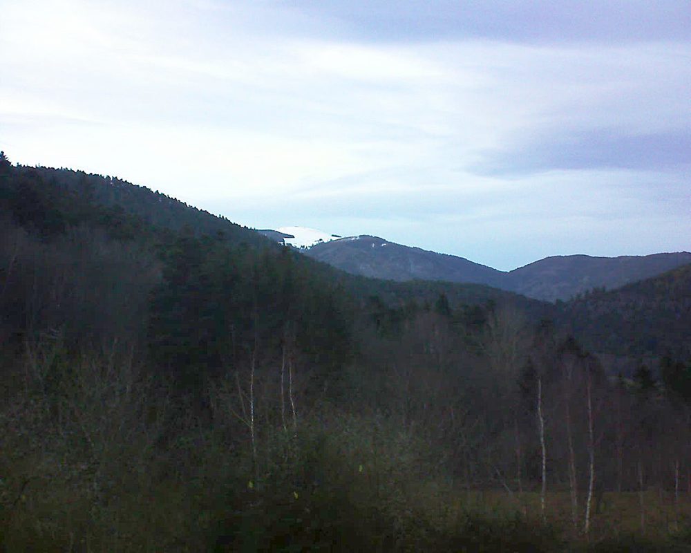 Le petit ballon vu depuis le Domaine Langmatt à Murbach le 16.01.2019 à 17:00 Le petit ballon (Alsace, Vosges) le 16.01.2019 à 17:00