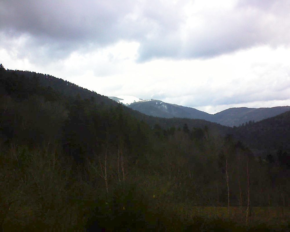 Le petit ballon vu depuis le Domaine Langmatt à Murbach le 17.01.2019 à 12:00 Le petit ballon (Alsace, Vosges) le 17.01.2019 à 12:00