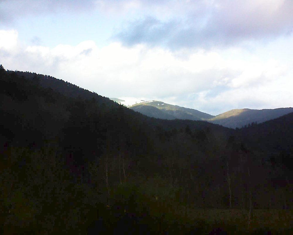 Le petit ballon vu depuis le Domaine Langmatt à Murbach le 17.01.2019 à 15:00 Le petit ballon (Alsace, Vosges) le 17.01.2019 à 15:00