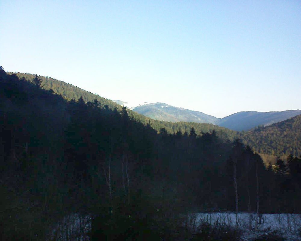 Le petit ballon vu depuis le Domaine Langmatt à Murbach le 19.01.2019 à 09:30 Le petit ballon (Alsace, Vosges) le 19.01.2019 à 09:30