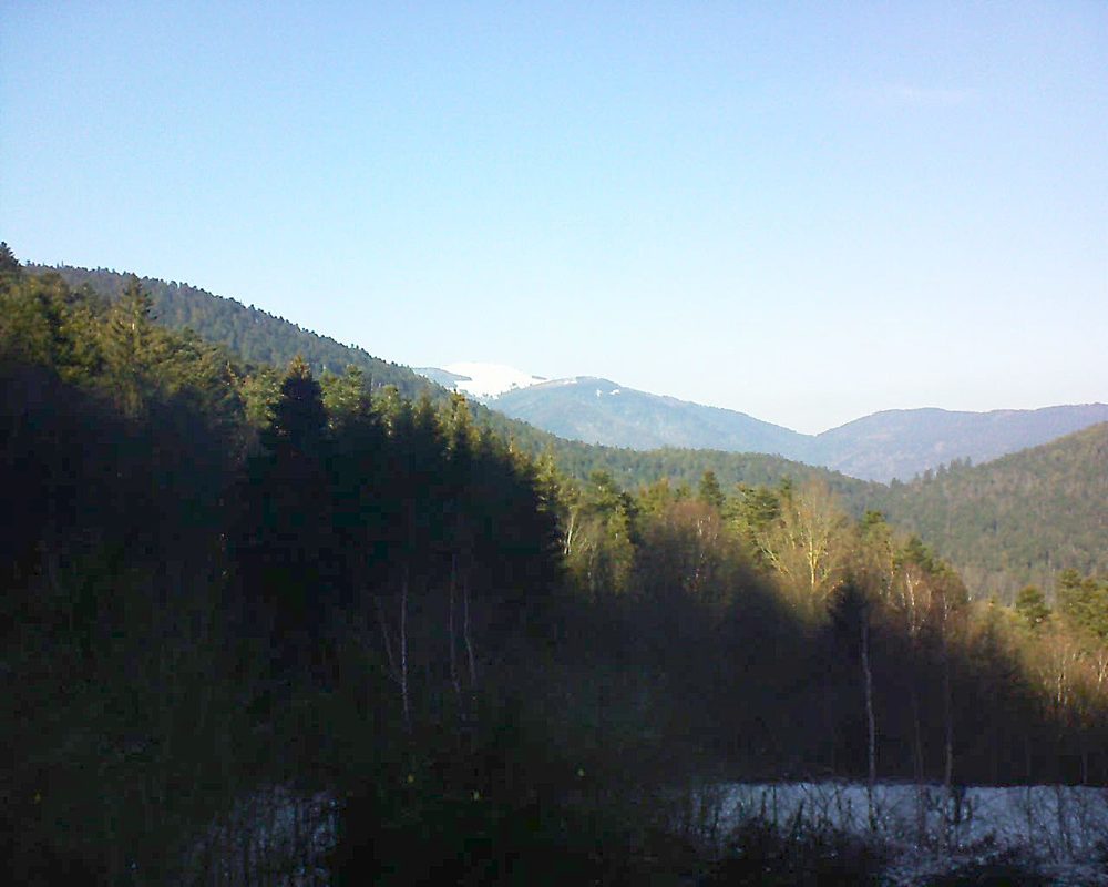 Le petit ballon vu depuis le Domaine Langmatt à Murbach le 19.01.2019 à 14:00 Le petit ballon (Alsace, Vosges) le 19.01.2019 à 14:00