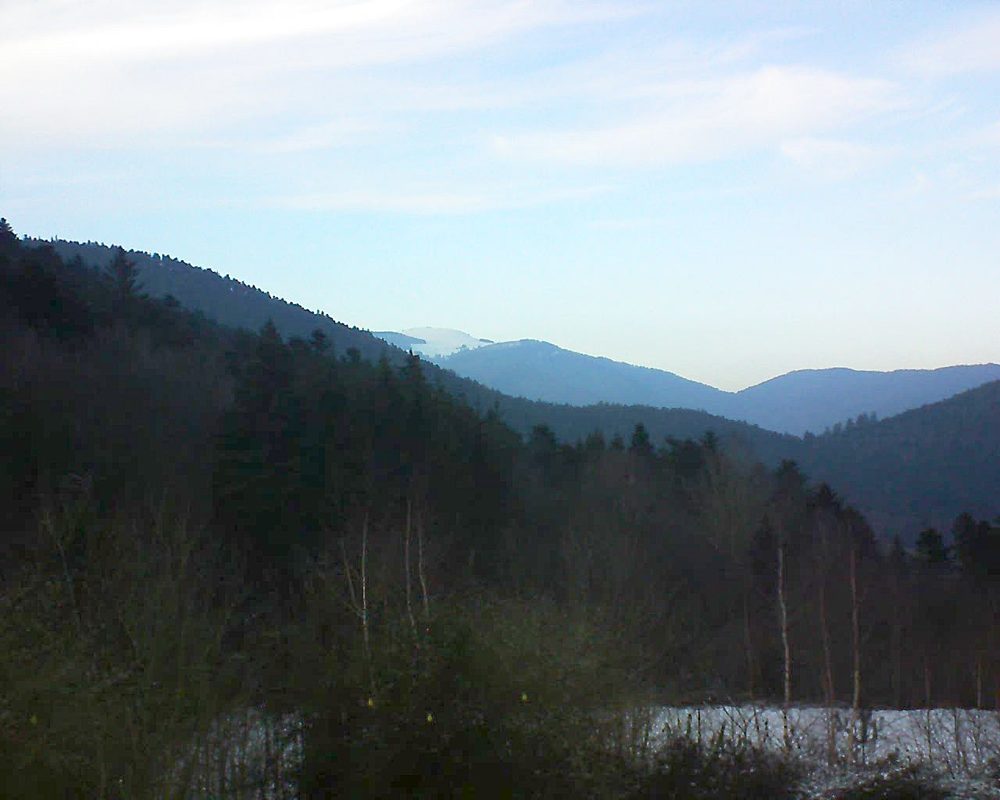 Le petit ballon vu depuis le Domaine Langmatt à Murbach le 19.01.2019 à 16:15 Le petit ballon (Alsace, Vosges) le 19.01.2019 à 16:15