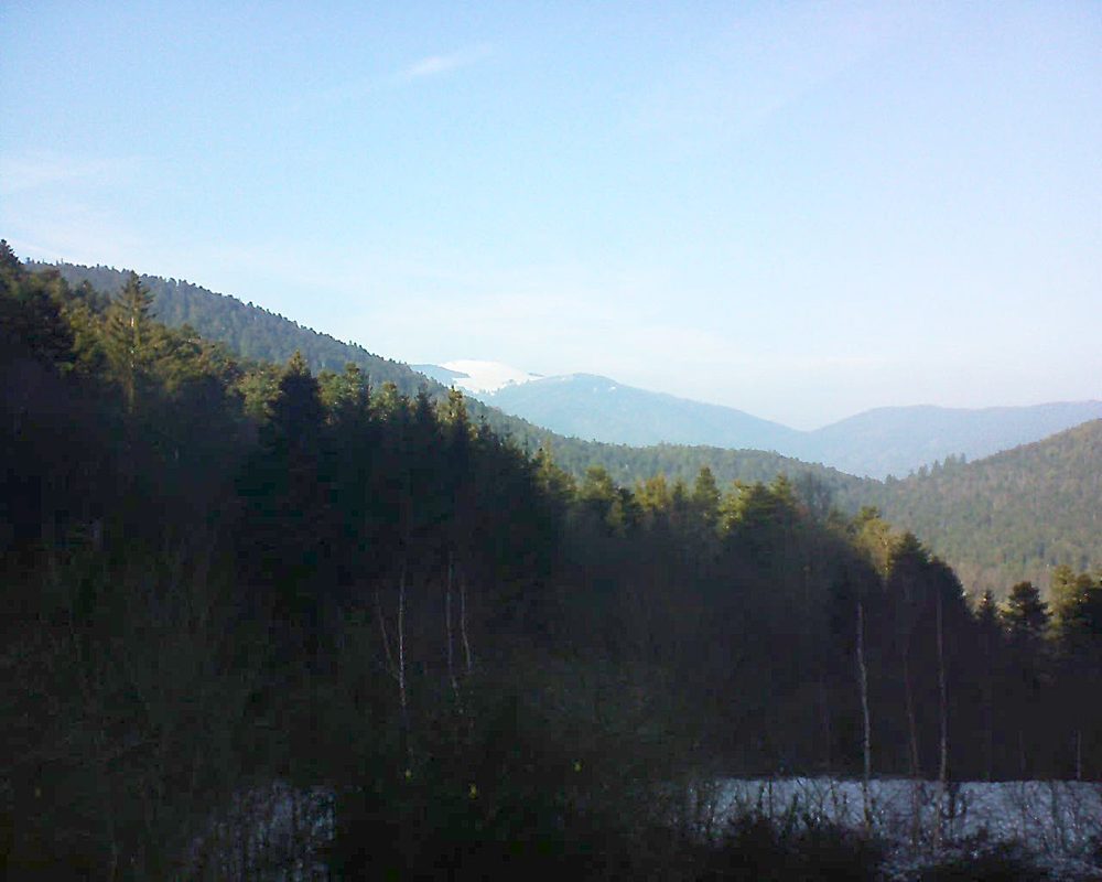 Le petit ballon vu depuis le Domaine Langmatt à Murbach le 22.01.2019 à 14:30 Le petit ballon (Alsace, Vosges) le 22.01.2019 à 14:30