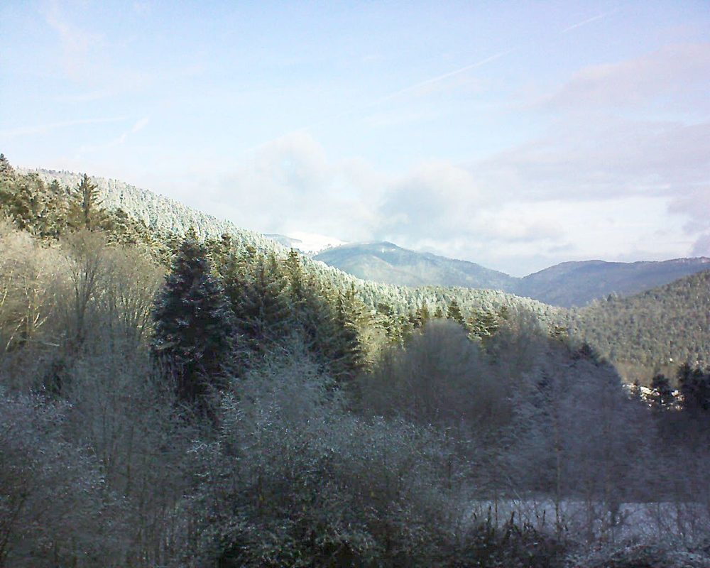 Le petit ballon vu depuis le Domaine Langmatt à Murbach le 25.01.2019 à 11:00 Le petit ballon (Alsace, Vosges) le 25.01.2019 à 11:00