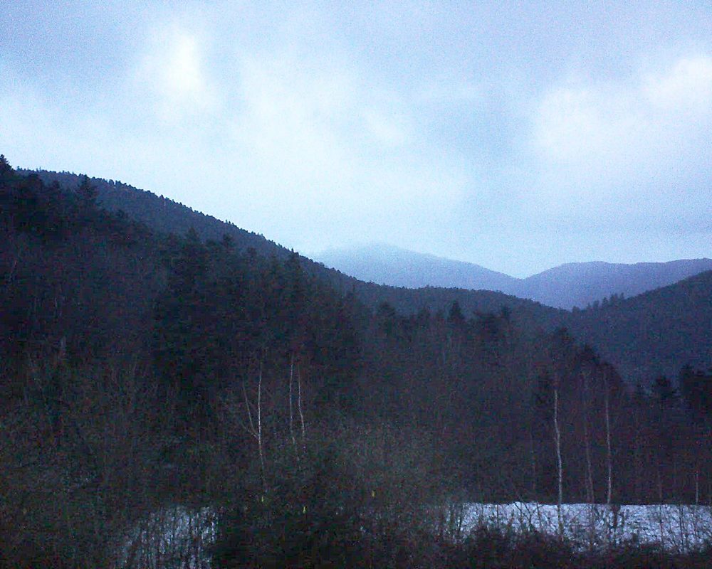 Le petit ballon vu depuis le Domaine Langmatt à Murbach le 26.01.2019 à 17:30 Le petit ballon (Alsace, Vosges) le 26.01.2019 à 17:30