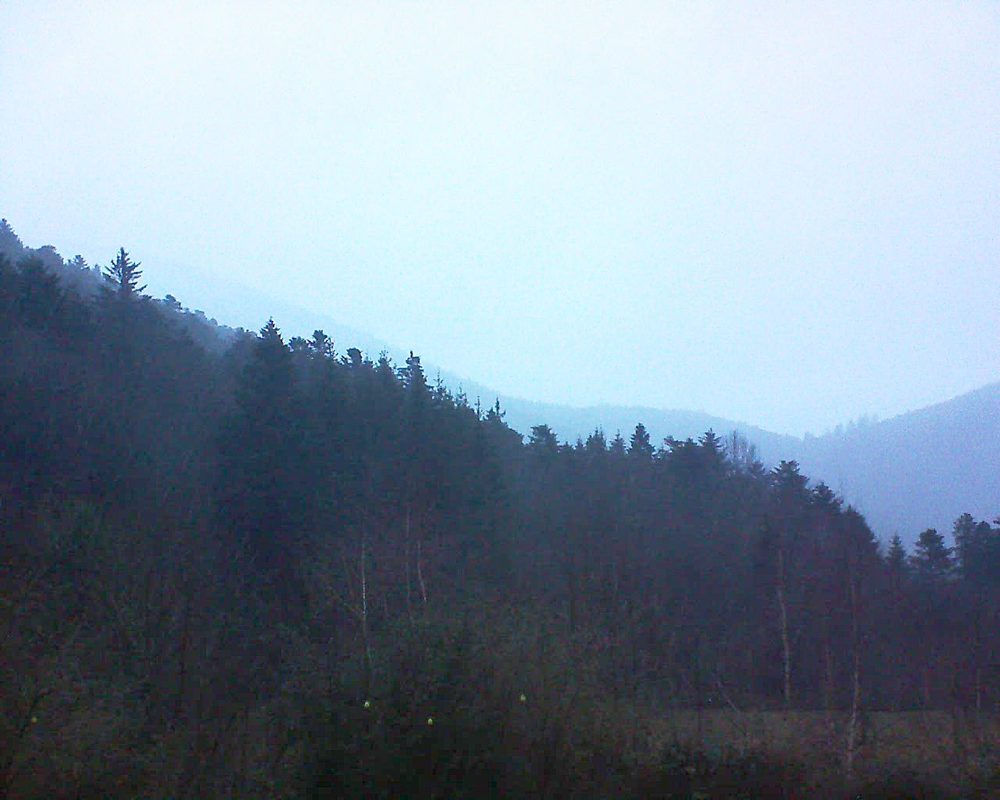 Le petit ballon vu depuis le Domaine Langmatt à Murbach le 27.01.2019 à 17:15 Le petit ballon (Alsace, Vosges) le 27.01.2019 à 17:15
