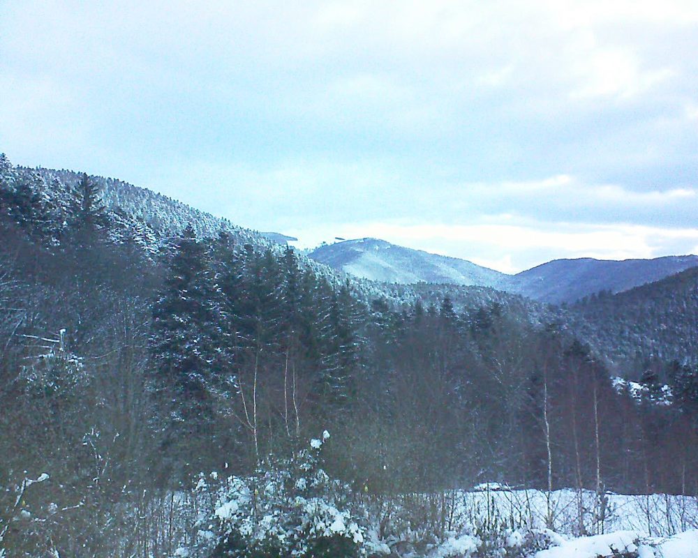Le petit ballon vu depuis le Domaine Langmatt à Murbach le 29.01.2019 à 08:00 Le petit ballon (Alsace, Vosges) le 29.01.2019 à 08:00