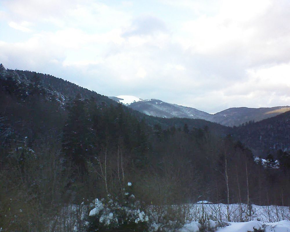 Le petit ballon vu depuis le Domaine Langmatt à Murbach le 30.01.2019 à 16:15 Le petit ballon (Alsace, Vosges) le 30.01.2019 à 16:15