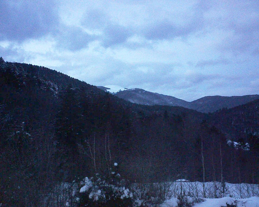 Le petit ballon vu depuis le Domaine Langmatt à Murbach le 30.01.2019 à 17:45 Le petit ballon (Alsace, Vosges) le 30.01.2019 à 17:45