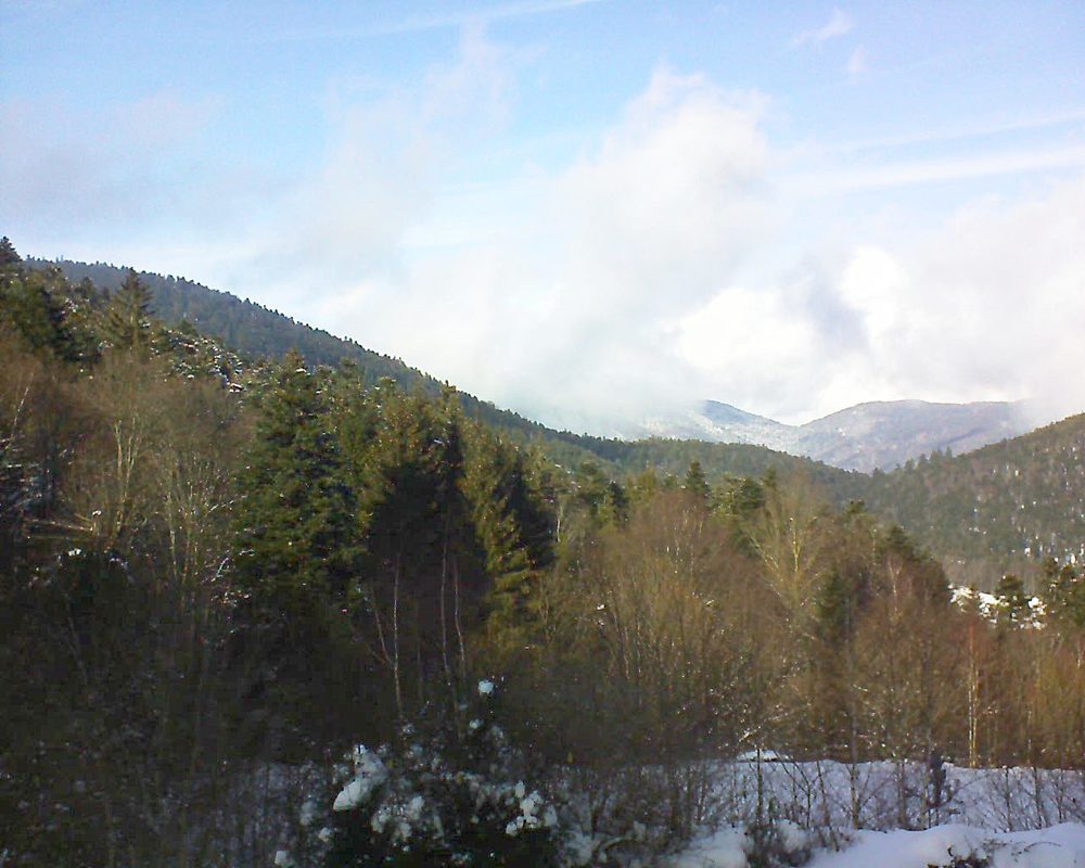 Le petit ballon vu depuis le Domaine Langmatt à Murbach le 31.01.2019 à 14:15 Le petit ballon (Alsace, Vosges) le 31.01.2019 à 14:15