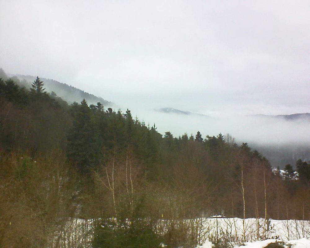 Le petit ballon vu depuis le Domaine Langmatt à Murbach le 01.02.2019 à 13:45 Le petit ballon (Alsace, Vosges) le 01.02.2019 à 13:45