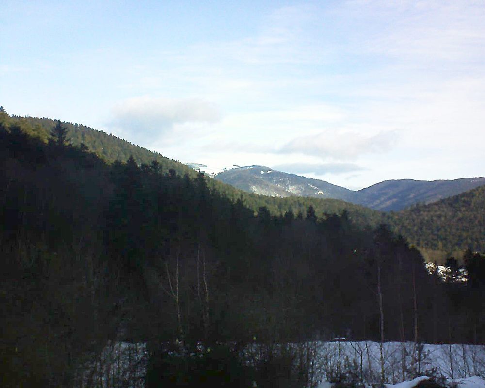 Le petit ballon vu depuis le Domaine Langmatt à Murbach le 02.02.2019 à 09:45 Le petit ballon (Alsace, Vosges) le 02.02.2019 à 09:45