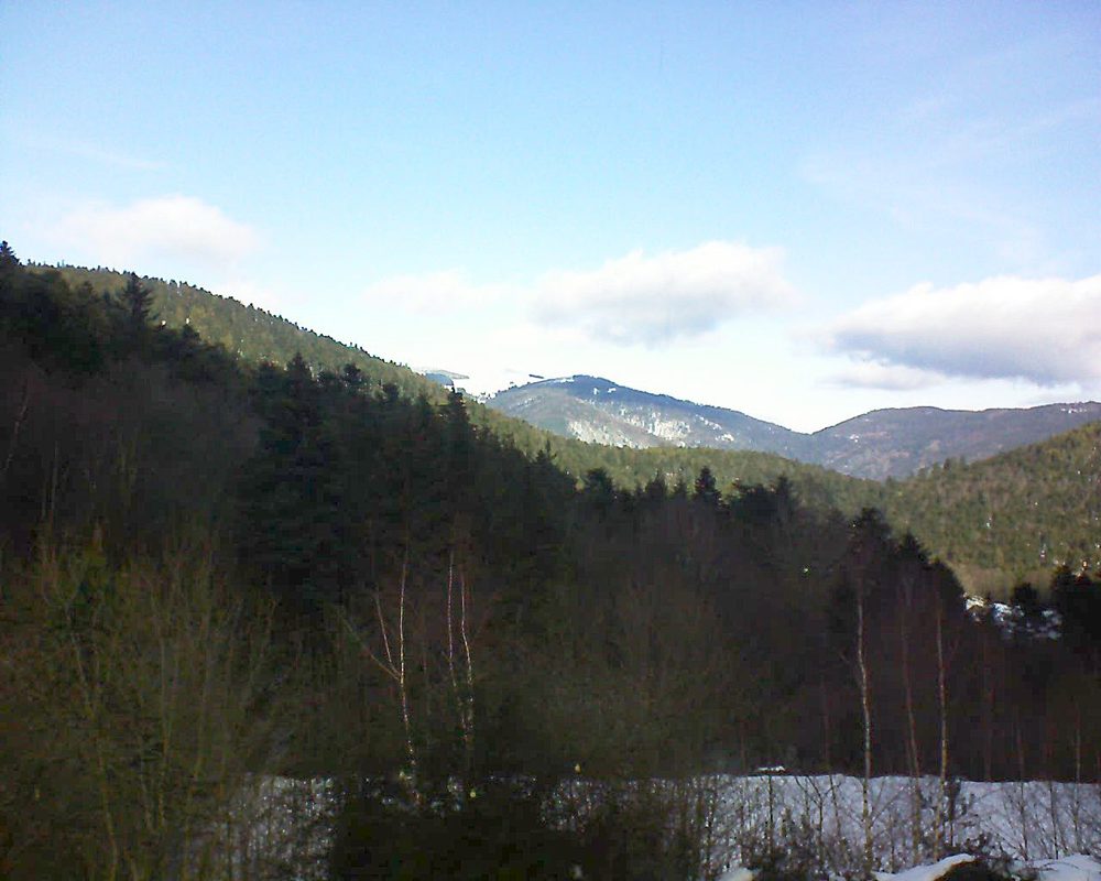 Le petit ballon vu depuis le Domaine Langmatt à Murbach le 02.02.2019 à 11:45 Le petit ballon (Alsace, Vosges) le 02.02.2019 à 11:45