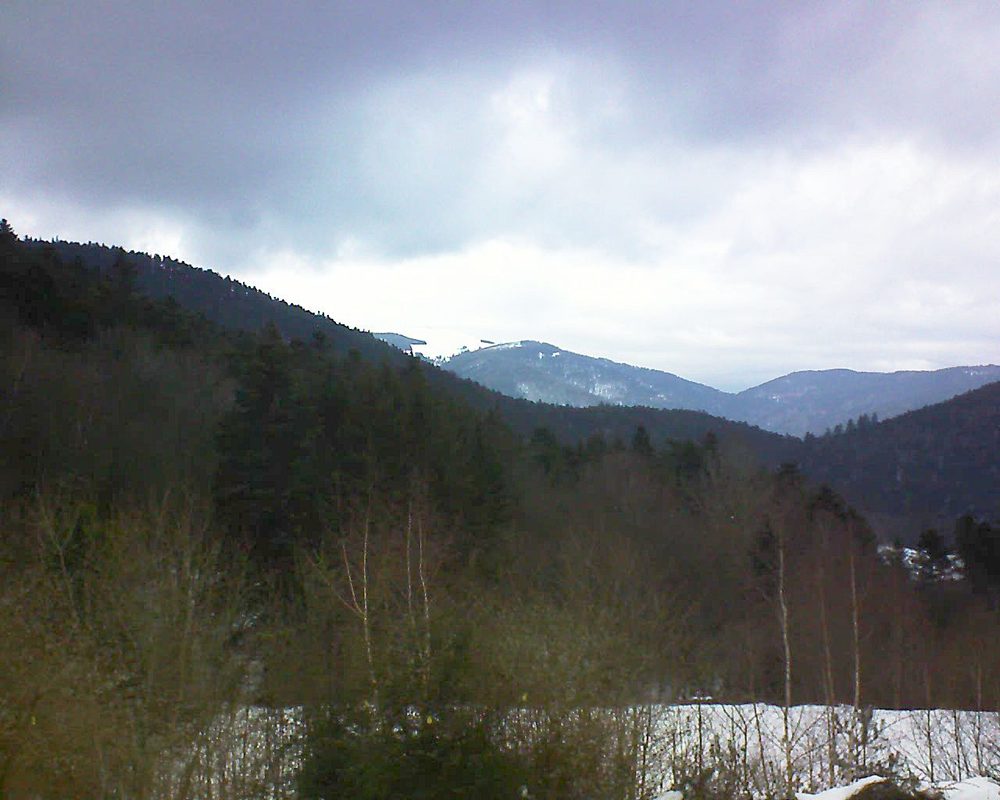 Le petit ballon vu depuis le Domaine Langmatt à Murbach le 02.02.2019 à 15:45 Le petit ballon (Alsace, Vosges) le 02.02.2019 à 15:45