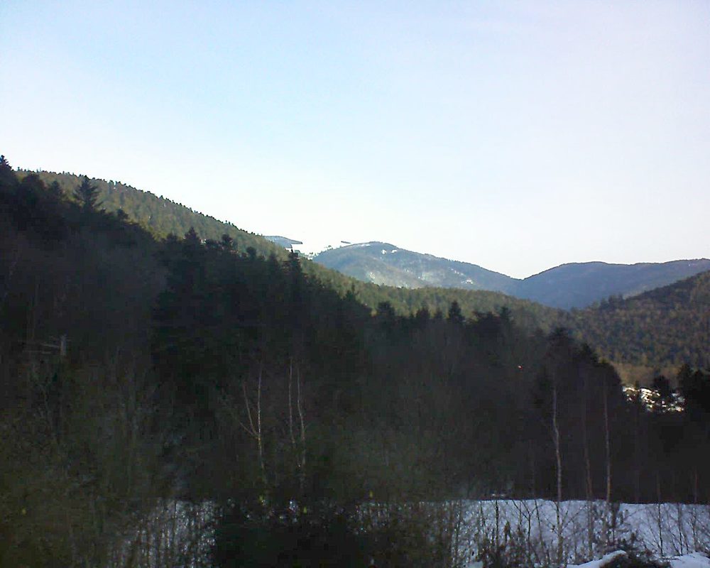 Le petit ballon vu depuis le Domaine Langmatt à Murbach le 04.02.2019 à 09:15 Le petit ballon (Alsace, Vosges) le 04.02.2019 à 09:15
