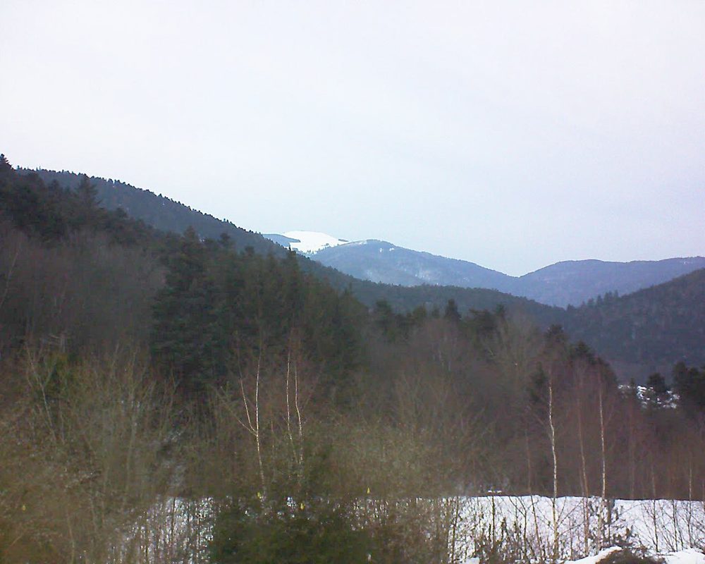 Le petit ballon vu depuis le Domaine Langmatt à Murbach le 04.02.2019 à 17:00 Le petit ballon (Alsace, Vosges) le 04.02.2019 à 17:00