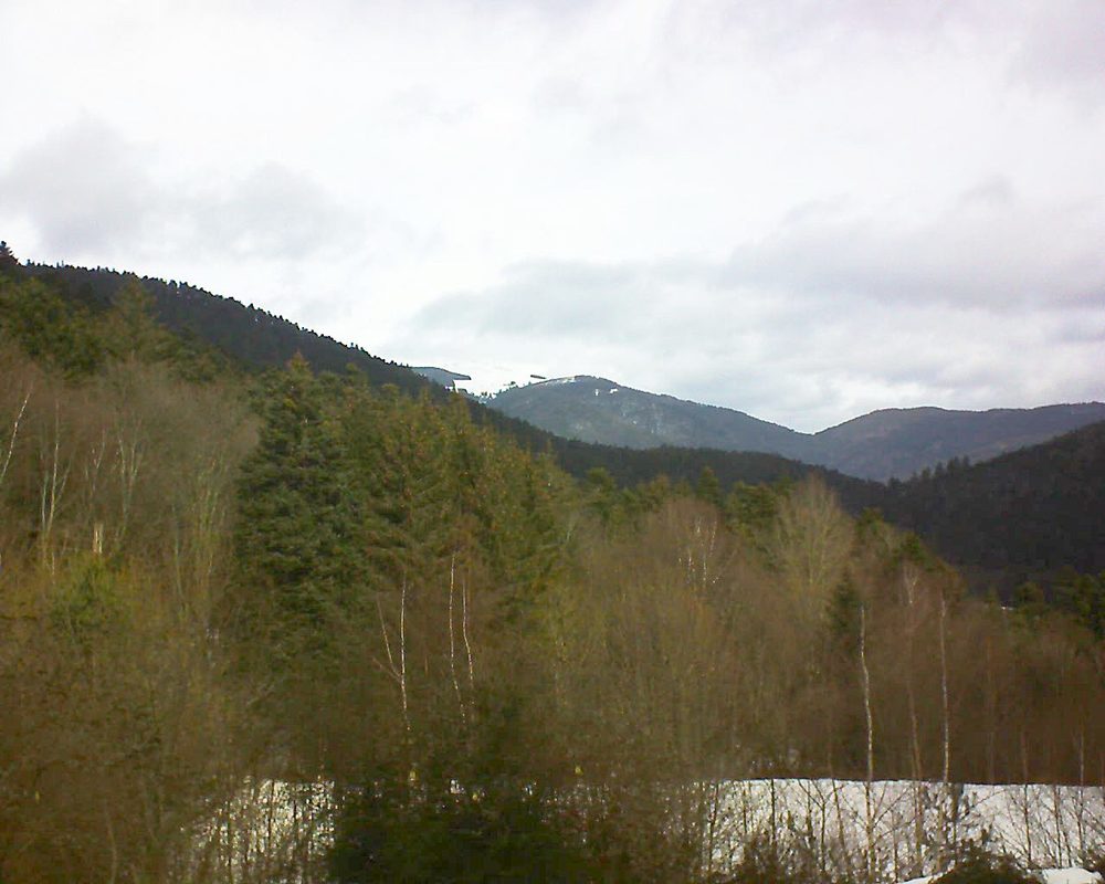 Le petit ballon vu depuis le Domaine Langmatt à Murbach le 08.02.2019 à 11:15 Le petit ballon (Alsace, Vosges) le 08.02.2019 à 11:15