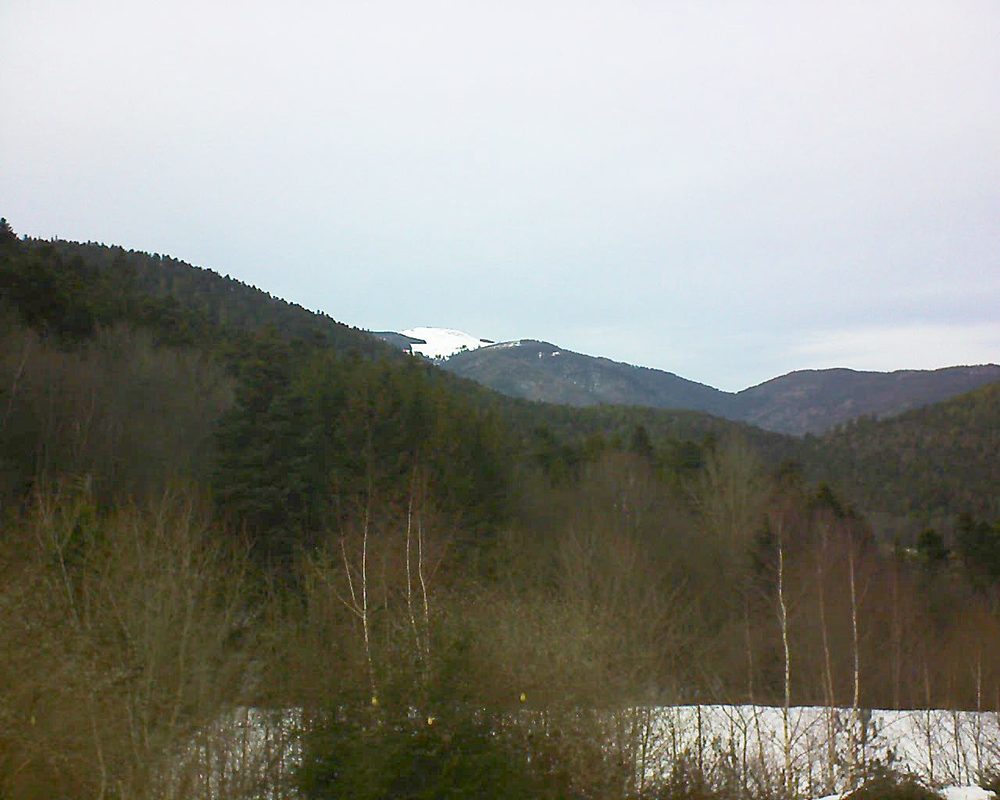 Le petit ballon vu depuis le Domaine Langmatt à Murbach le 08.02.2019 à 15:45 Le petit ballon (Alsace, Vosges) le 08.02.2019 à 15:45