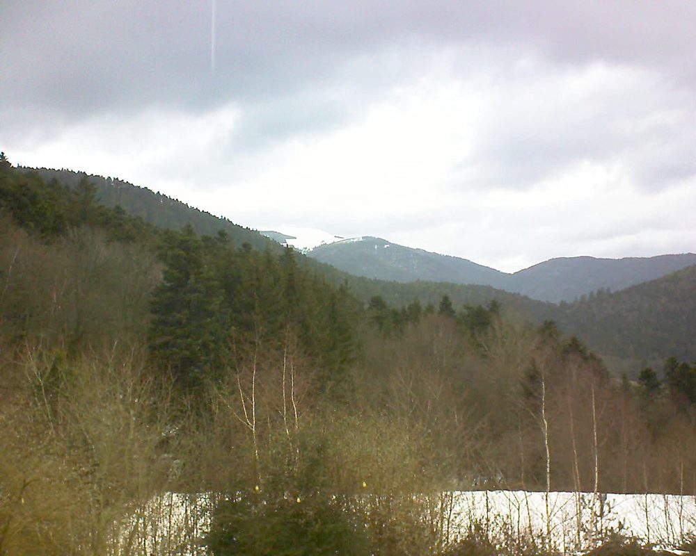 Le petit ballon vu depuis le Domaine Langmatt à Murbach le 09.02.2019 à 11:30 Le petit ballon (Alsace, Vosges) le 09.02.2019 à 11:30