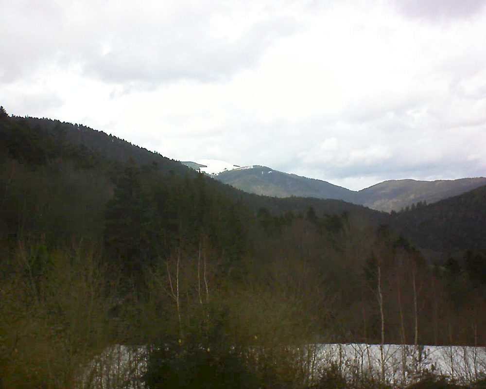 Le petit ballon vu depuis le Domaine Langmatt à Murbach le 09.02.2019 à 14:30 Le petit ballon (Alsace, Vosges) le 09.02.2019 à 14:30