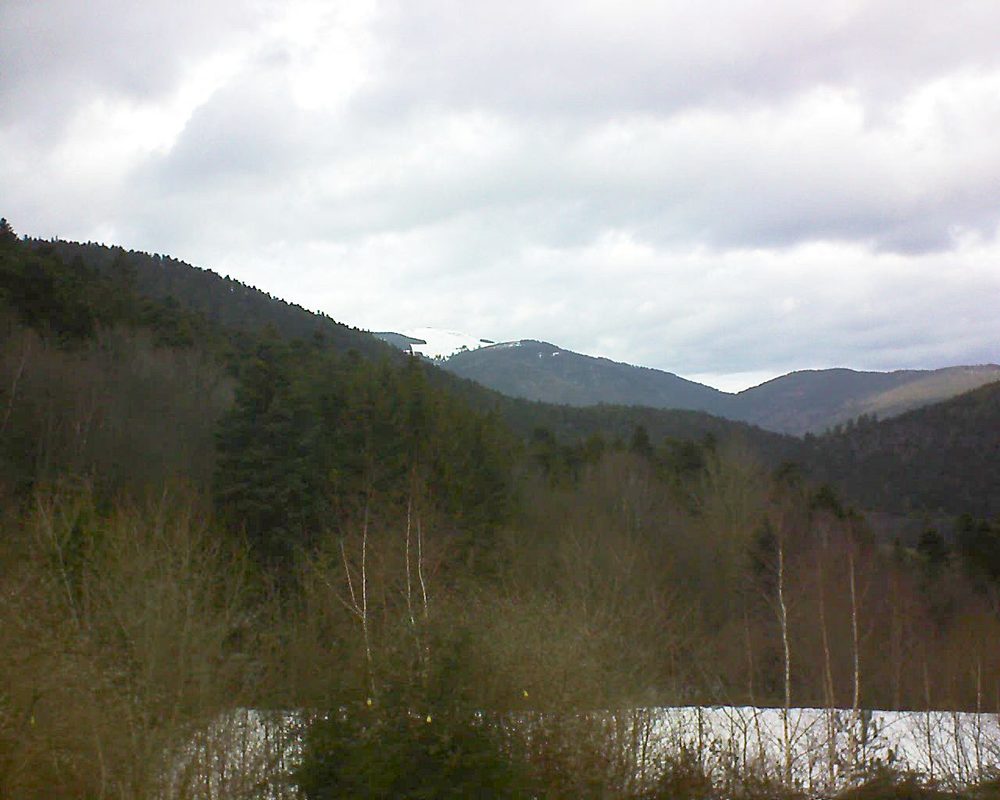 Le petit ballon vu depuis le Domaine Langmatt à Murbach le 09.02.2019 à 15:00 Le petit ballon (Alsace, Vosges) le 09.02.2019 à 15:00