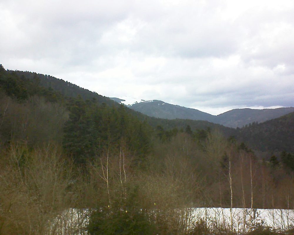 Le petit ballon vu depuis le Domaine Langmatt à Murbach le 09.02.2019 à 15:45 Le petit ballon (Alsace, Vosges) le 09.02.2019 à 15:45