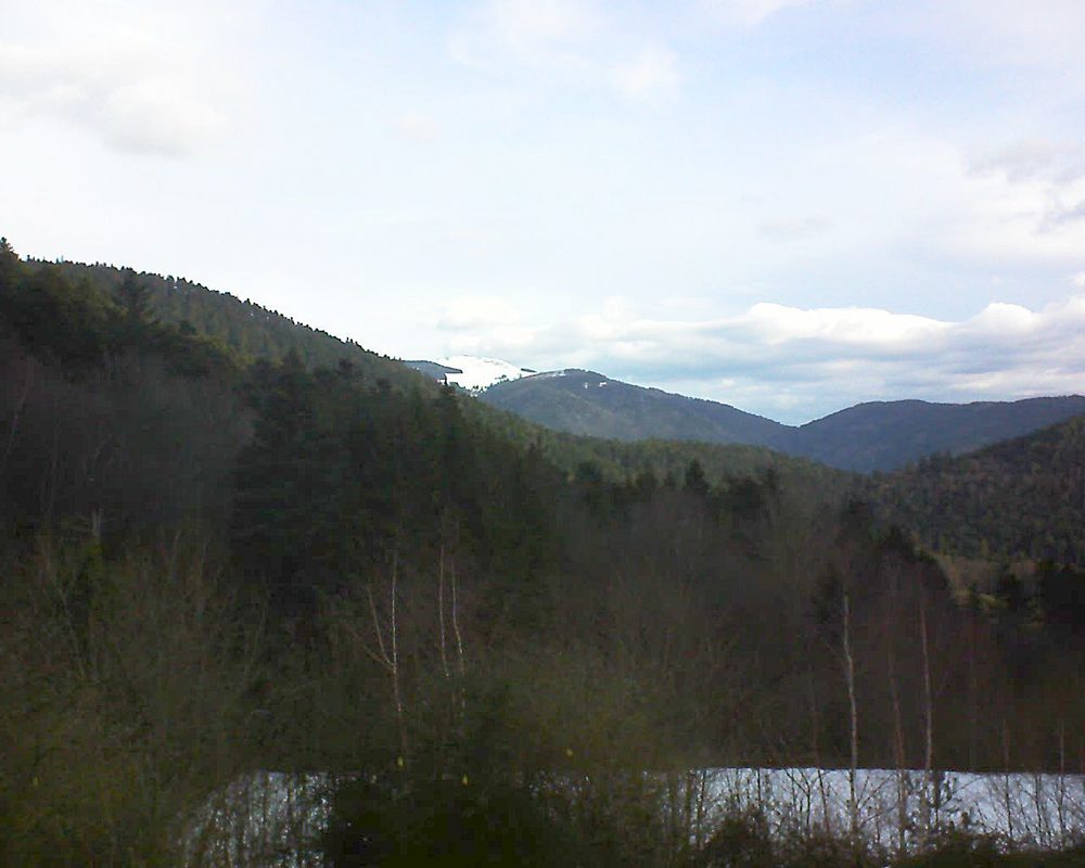 Le petit ballon vu depuis le Domaine Langmatt à Murbach le 10.02.2019 à 09:15 Le petit ballon (Alsace, Vosges) le 10.02.2019 à 09:15