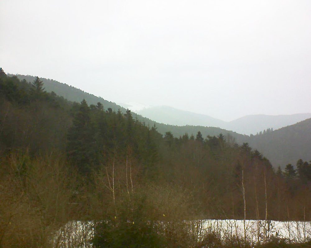 Le petit ballon vu depuis le Domaine Langmatt à Murbach le 10.02.2019 à 11:15 Le petit ballon (Alsace, Vosges) le 10.02.2019 à 11:15